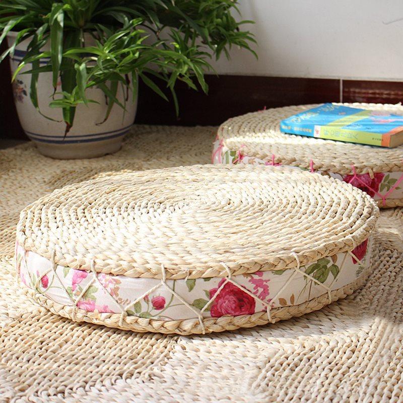 Straw Meditation Cushion